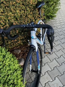 Kross Vento 3.0, vel. S, dámské silniční kolo