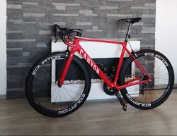 Canyon Ultimate CF SL 7.0