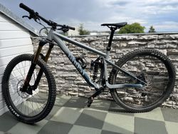 GHOST Riot EN Advanced Deep Grey/Metallic Dark Blue Matt