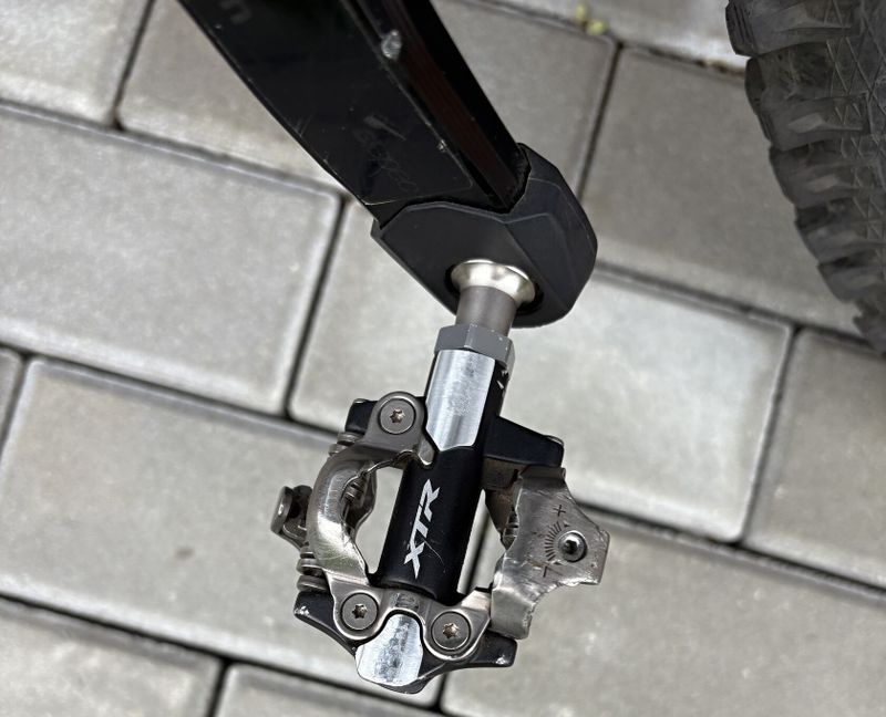 ELEKTROKOLO CUBE AMS HYBRID ONE44 C:68X TM 400X 29 - 17,9 kg