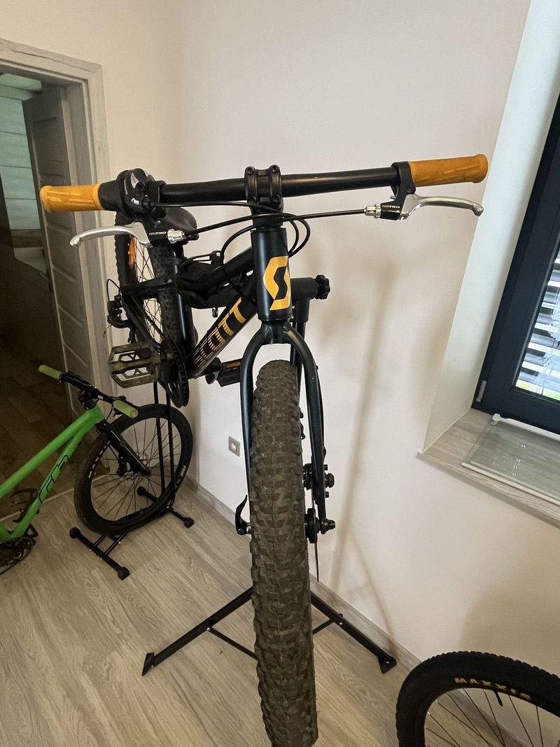 SCOTT SCALE 20 RIGID