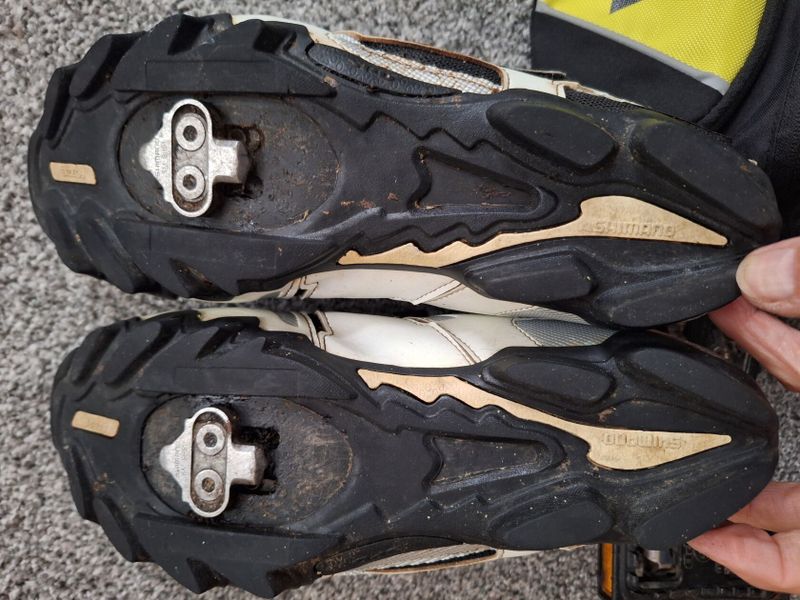 2 ks cyklistické boty