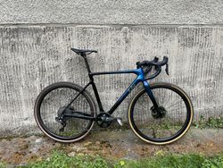 cyklokrosové kolo Giant Liv vel M shimano Di2