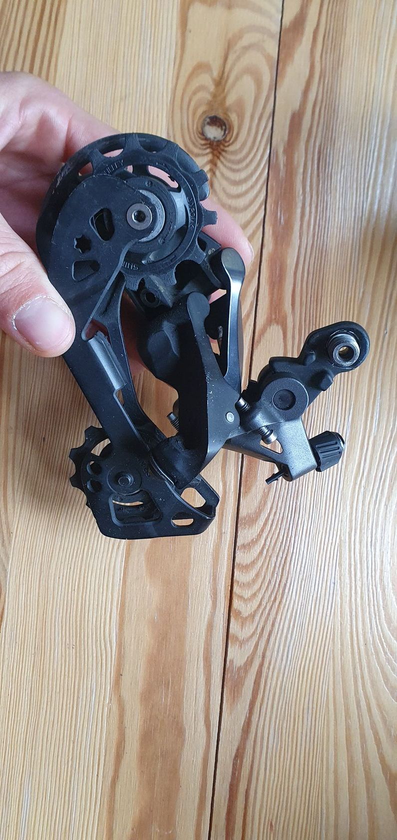 Přehazovačku Shimano GRX RD-RX812 1x11