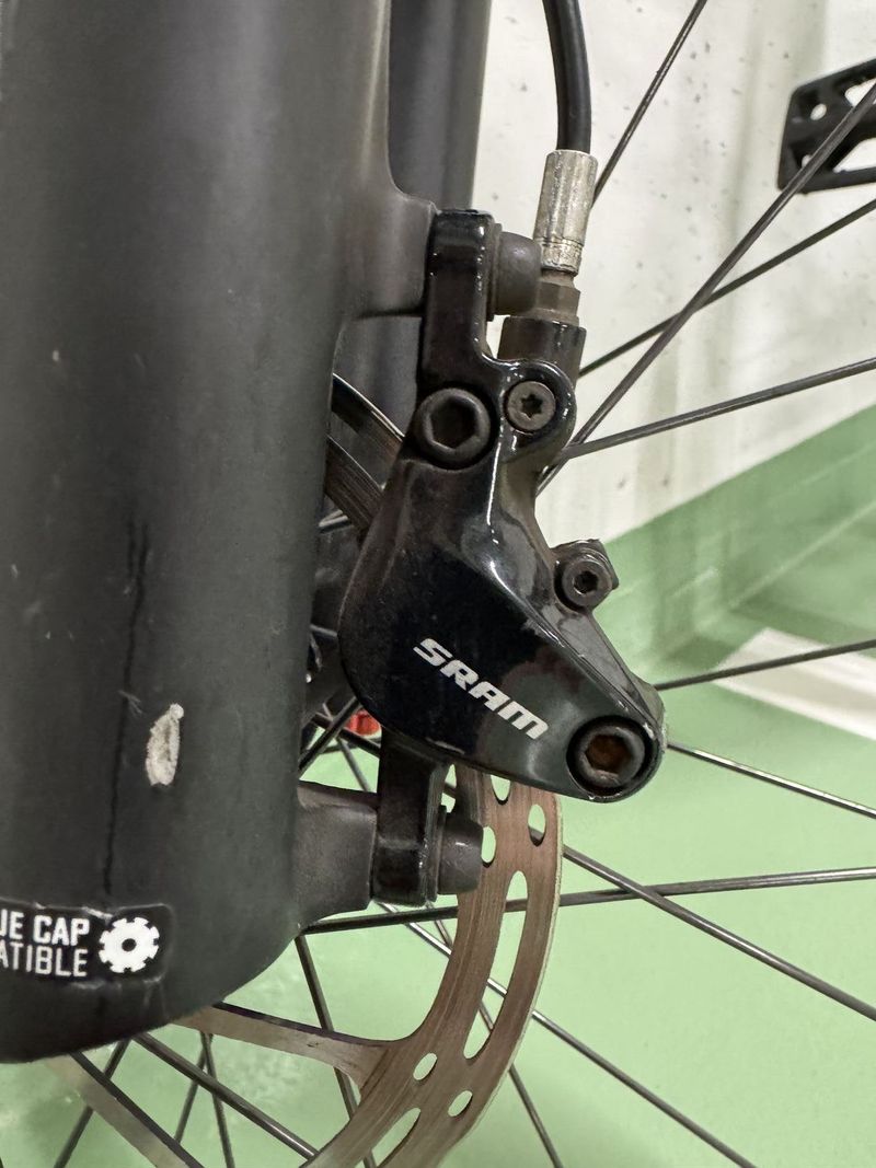 Prodám celoodpružené karbonové XC kolo Specialized Epic (vel. M) – SRAM GX, RaceFace, 11sp