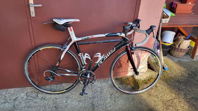 Silniční kolo maxbike 99 carbon 