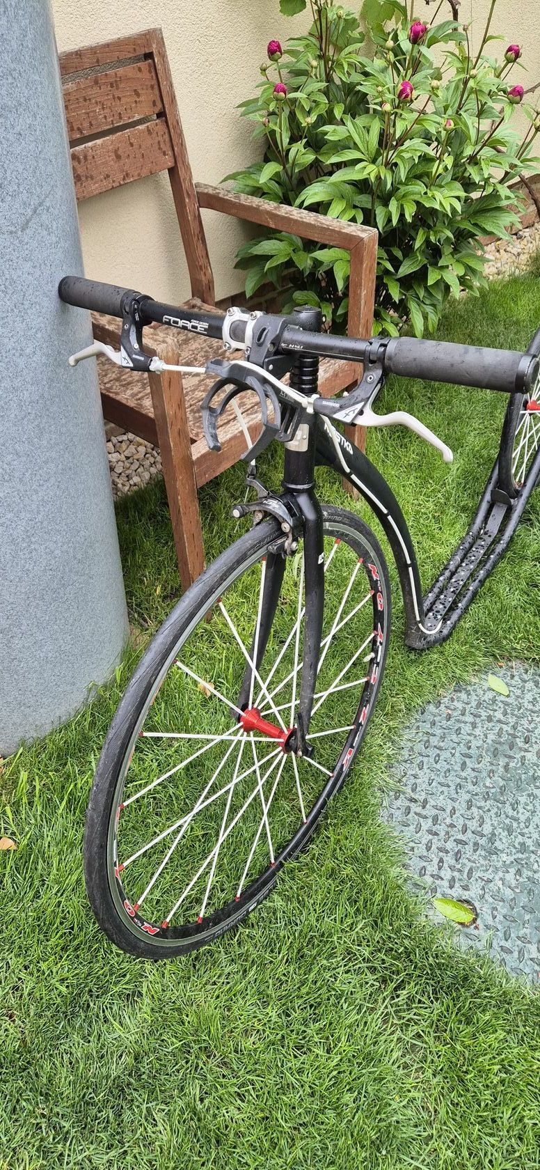 Závodní koloběžka KOSTKA RACER - hliníkový rám, kola Remerx 27/20"