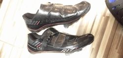 Shimano R171 vel. 46