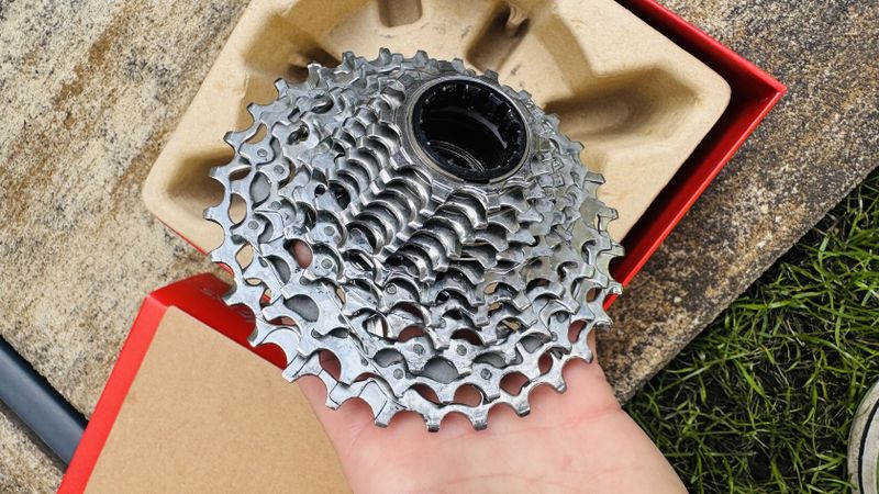 Kazeta sram rival 