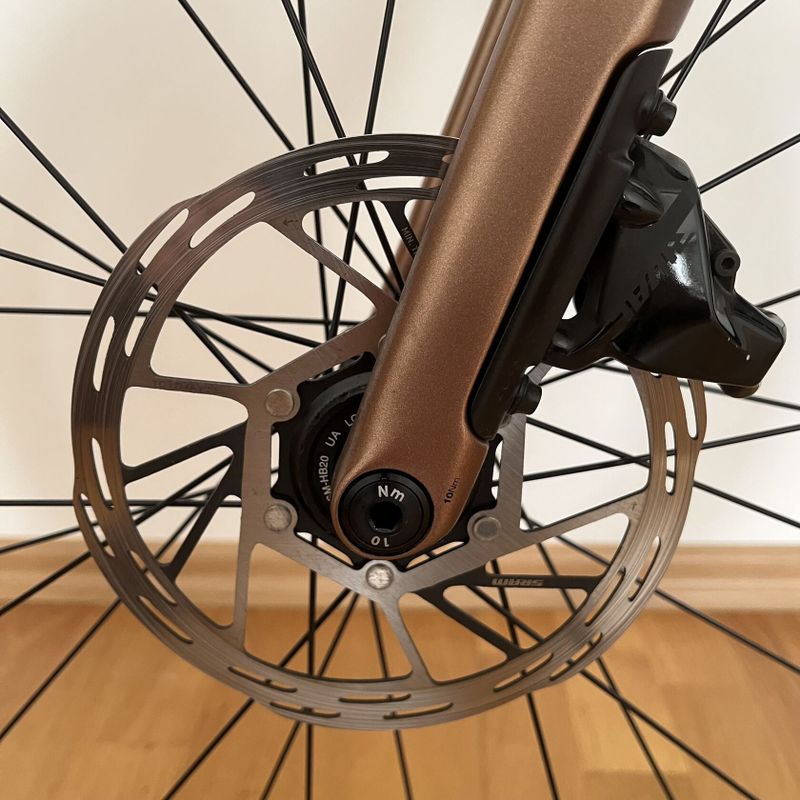 BMC Roadmachine Four 2023, rám vel. 58, SRAM Rival eTap AXS