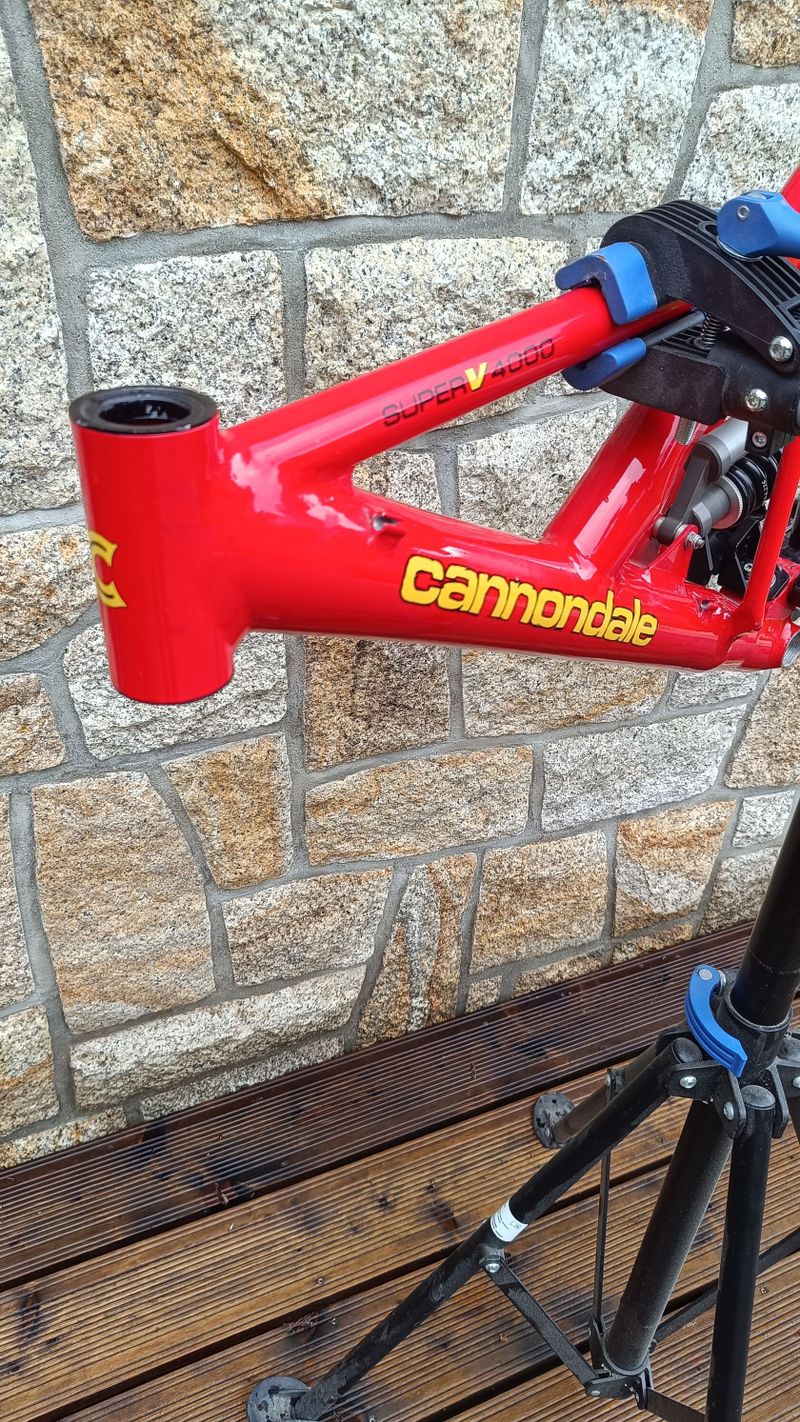 Cannondale Super V 4000 DH
