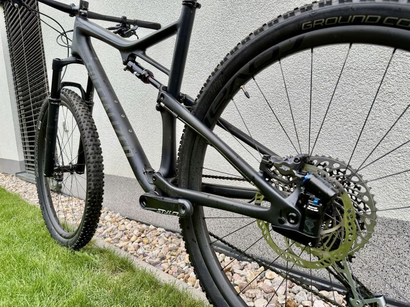 Specialized Epic Evo carbon XL