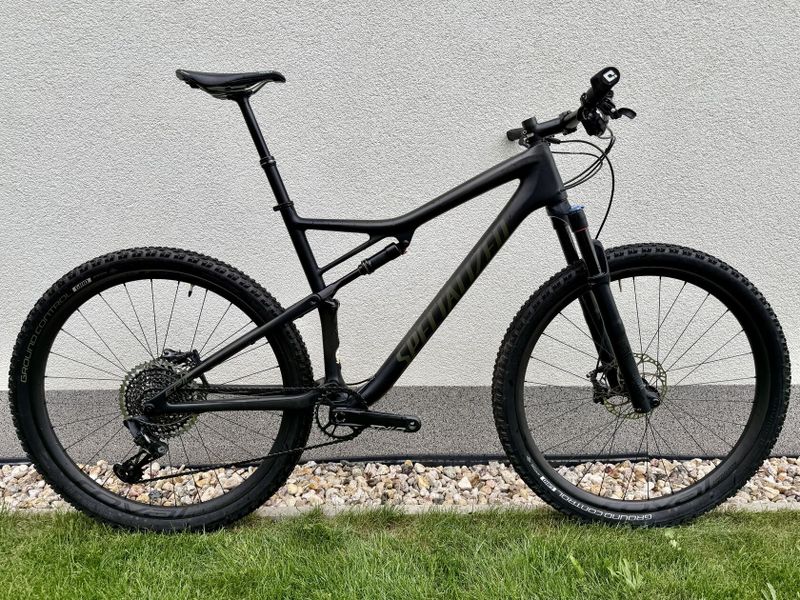 Specialized Epic Evo carbon XL