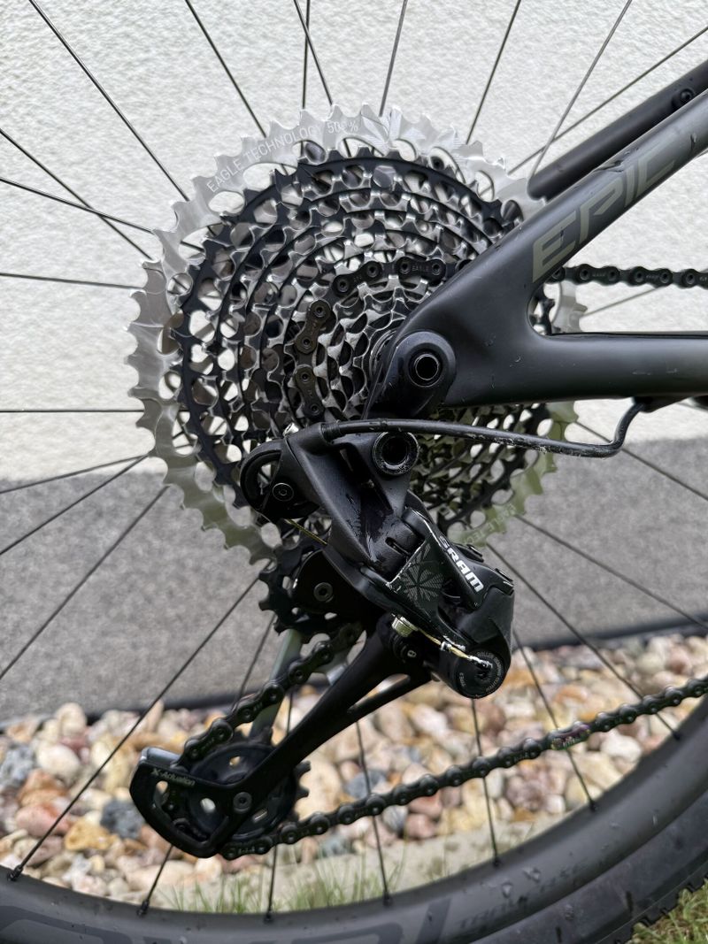 Specialized Epic Evo carbon XL