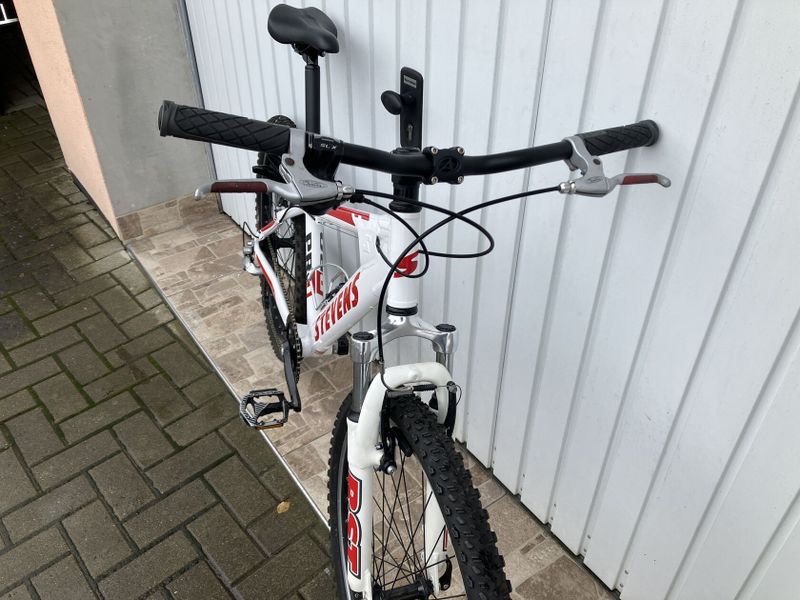 STEVENS PRO JUNIORY