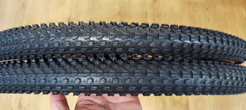 4 kusy+2 zdarma 27.5" MTB pláště 27.5x2.40, 62-584