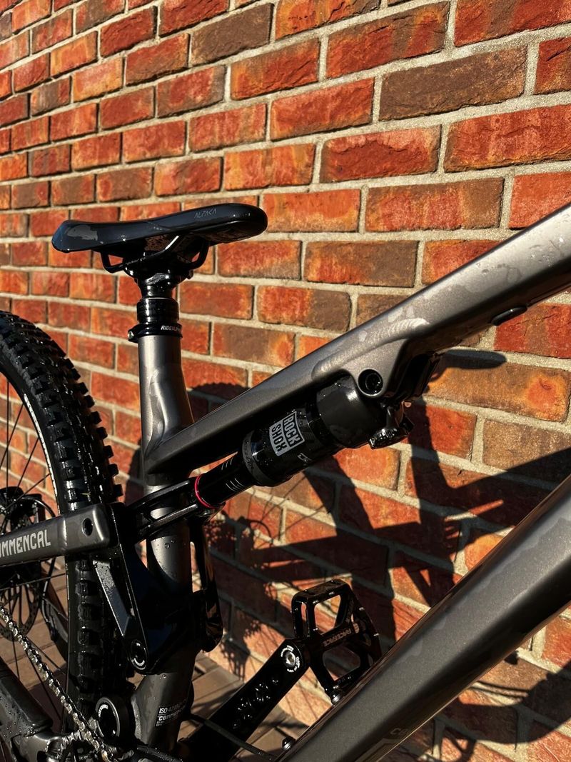 Commencal Meta TR V4 29/M 100km záruka