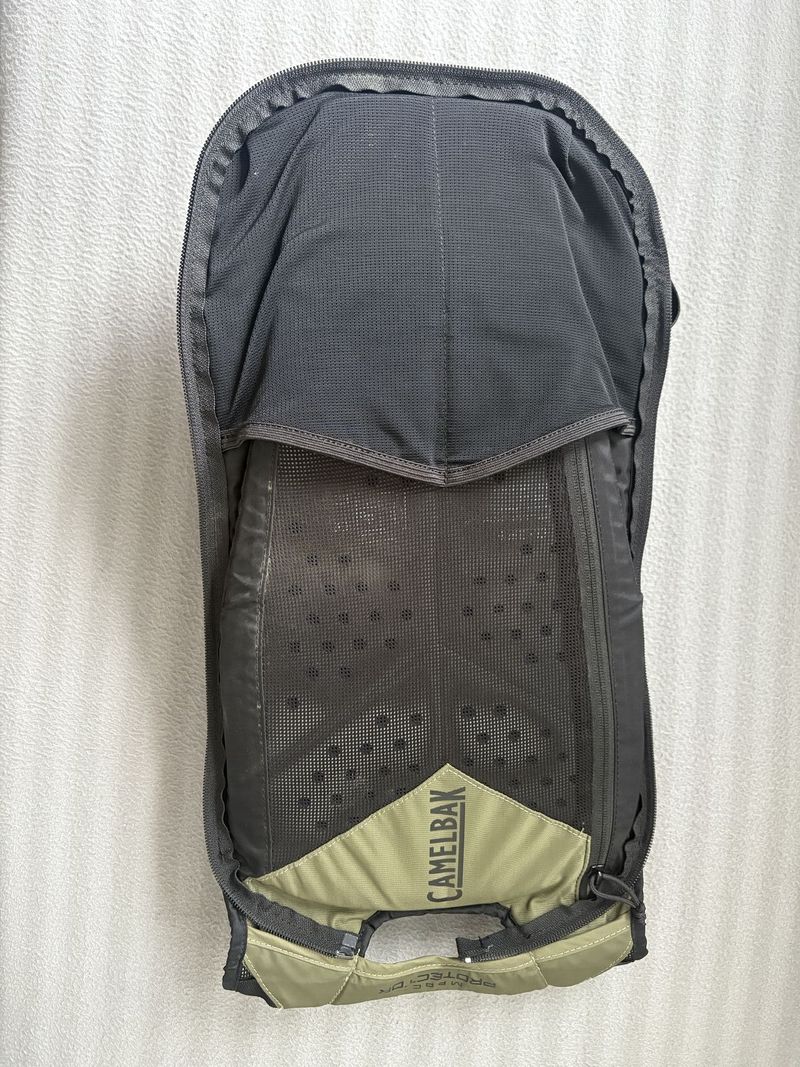 CamelBak KUDU Protector 20