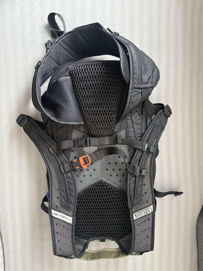 CamelBak KUDU Protector 20