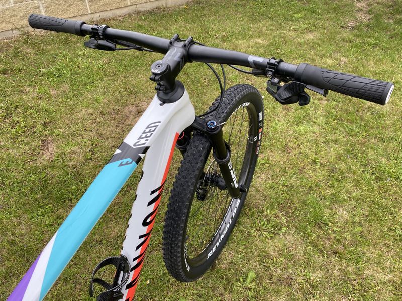 Canyon Exceed CF7