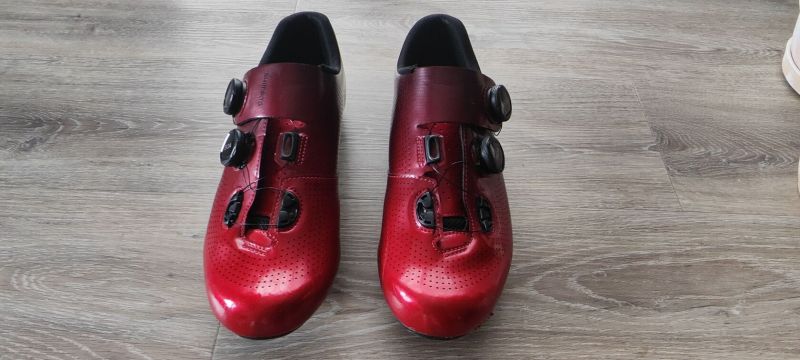 Silniční cyklistické tretry Shimano SH-RC701 v. 46