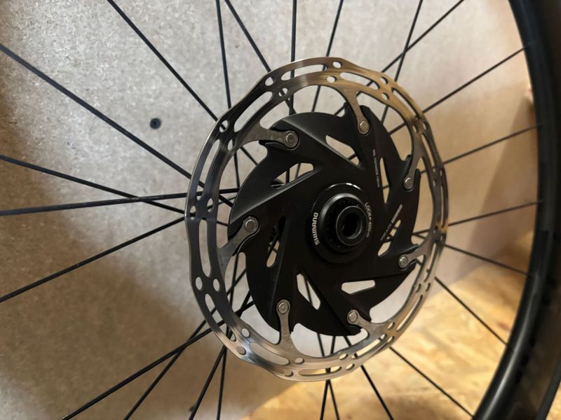 Prodám DT SWISS ARC 1100