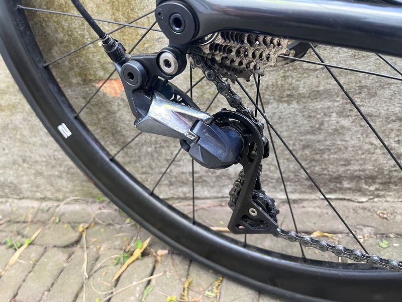 Karbonové kolo Giant TCR Advanced disk 1+PRO compact, 2x11s Ultegra, vel.L, škrábanec - horni trubka