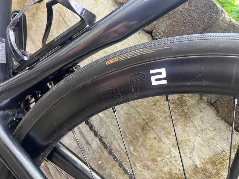 Karbonové kolo Giant TCR Advanced disk 1+PRO compact, 2x11s Ultegra, vel.L, škrábanec - horni trubka