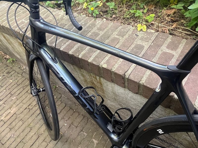 Karbonové kolo Giant TCR Advanced disk 1+PRO compact, 2x11s Ultegra, vel.L, škrábanec - horni trubka
