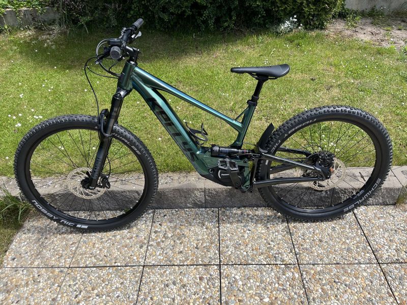 Kellys Theos R30 P 725Wh