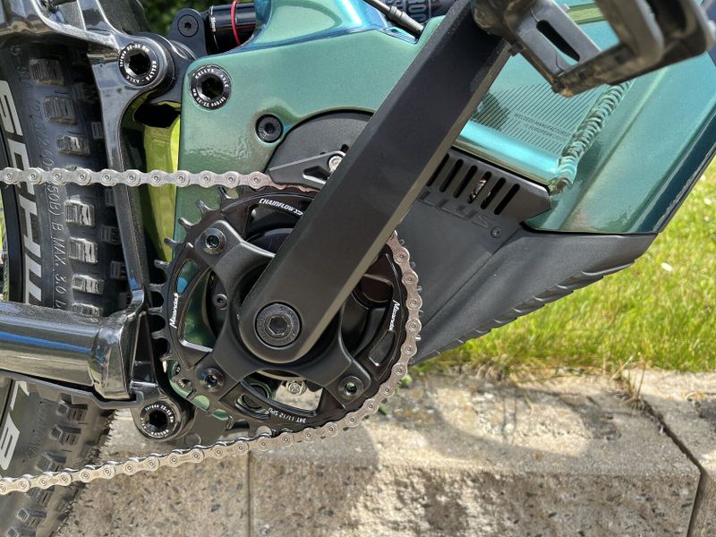 Kellys Theos R30 P 725Wh