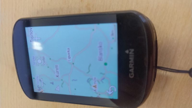 Garmin Edge 830 krásný stav i aku