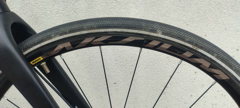 Specialized sirrus