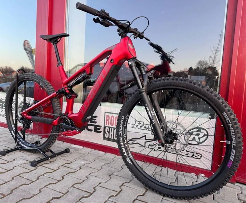 🔥 SLEVA 41.000 Kč -33% 🔥 Whistle B-Rush A4.5 Red - L motor Bosch 750 Wh baterie
