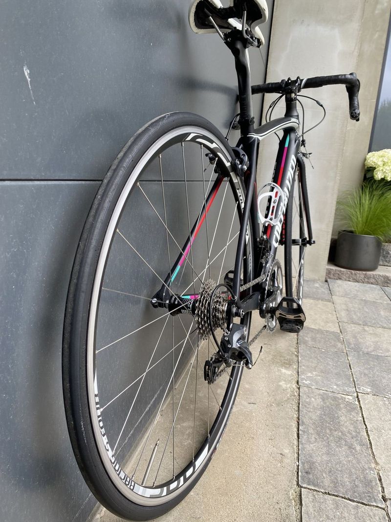 Specialized Amira