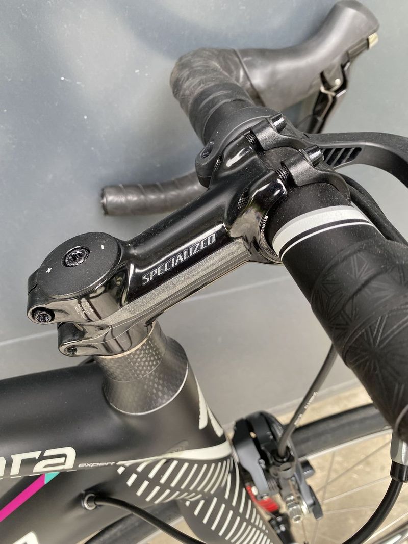 Specialized Amira