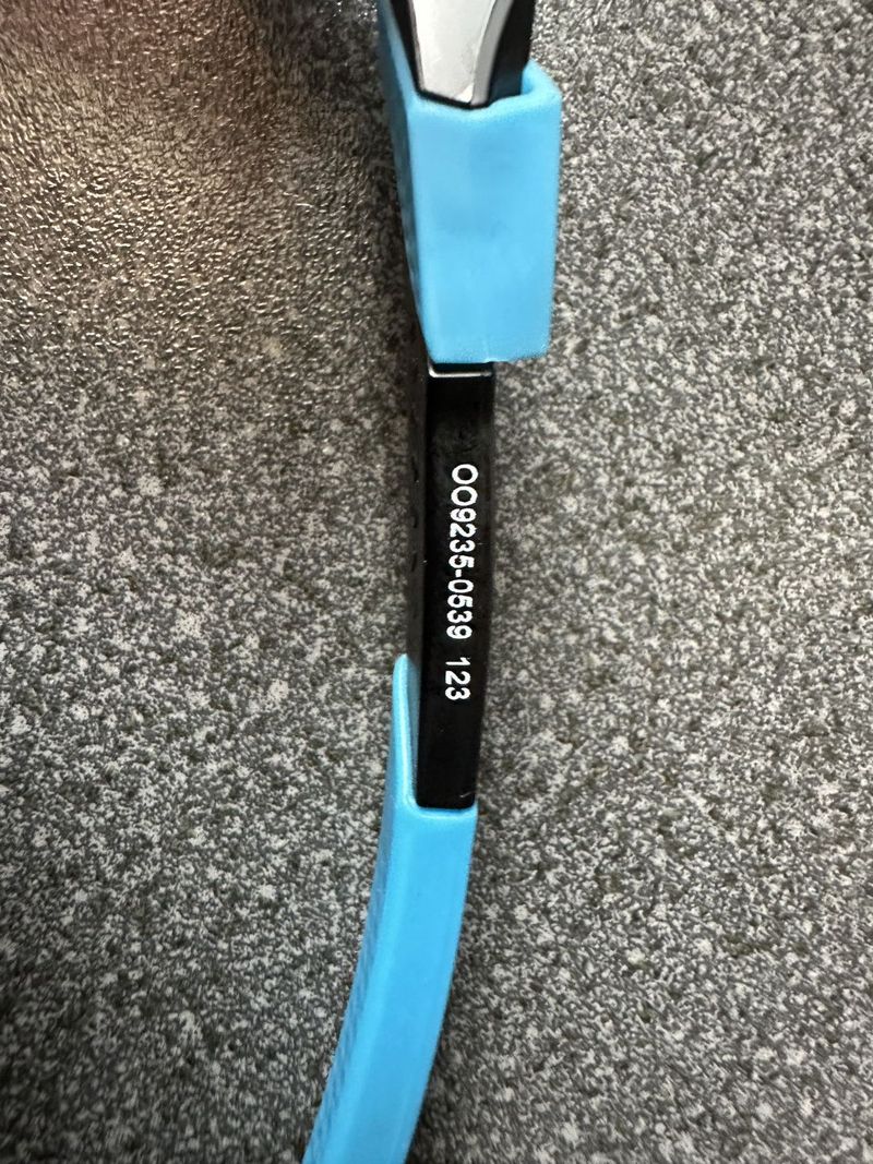 Oakley Encoder 
