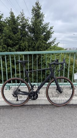 Prodám silniční kolo CANYON Endurace CF7