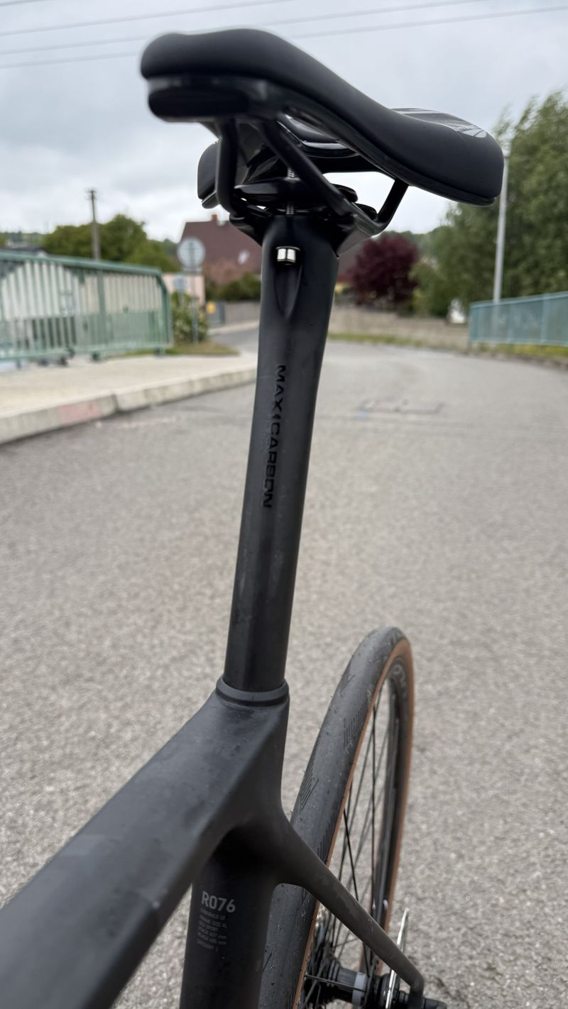Prodám silniční kolo CANYON Endurace CF7