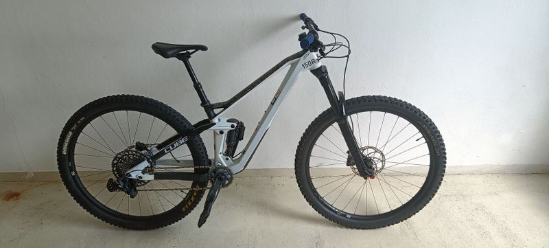 PRODÁM KARBONOVÉ ENDURO CUBE STEREO 150 velikost S