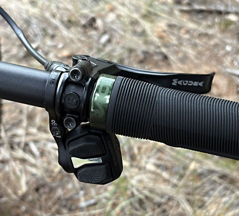 ELEKTROKOLO CUBE AMS HYBRID ONE44 C:68X TM 400X 29 - 17,9 kg