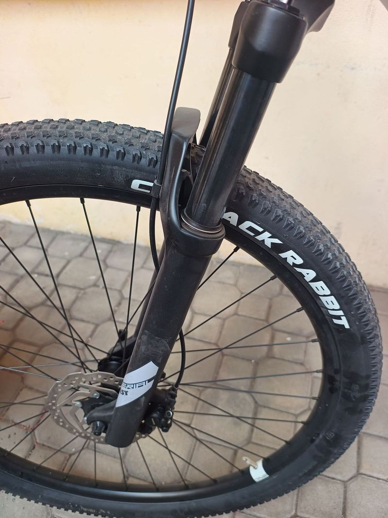 Superior XC 879
