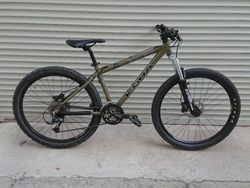 Kona Cinder Cone, kola 26", 16" rám