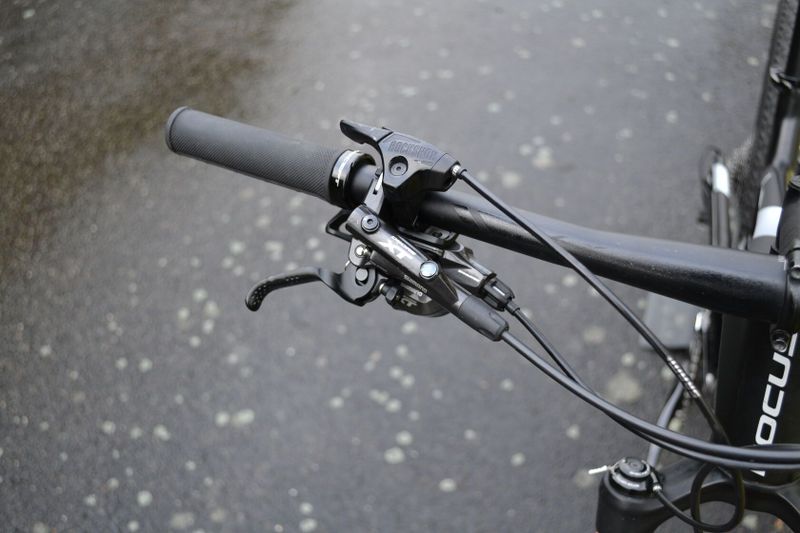 Focus O1E Pro Carbon (M)