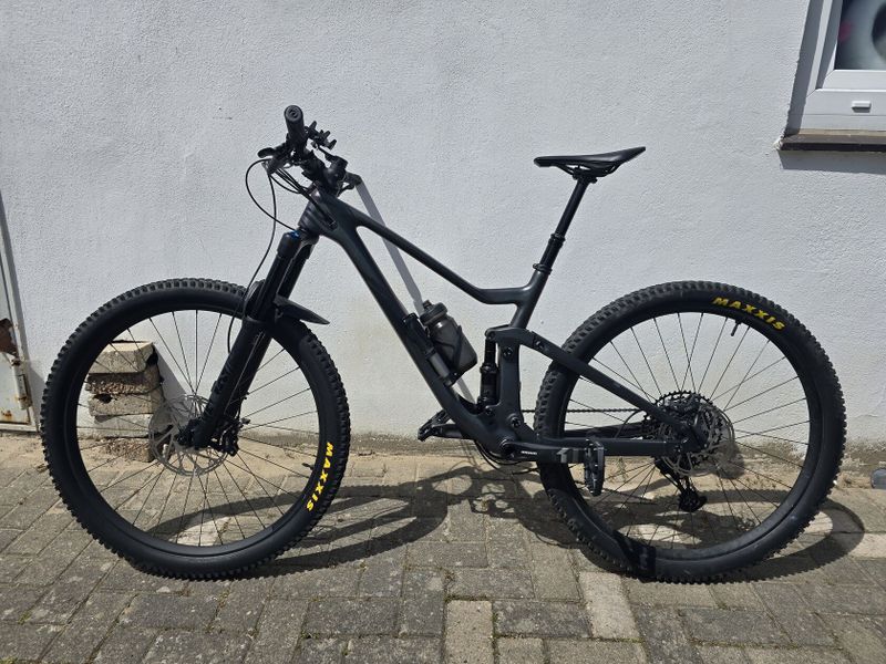 Scott Genius 930 - 2022 TOP stav