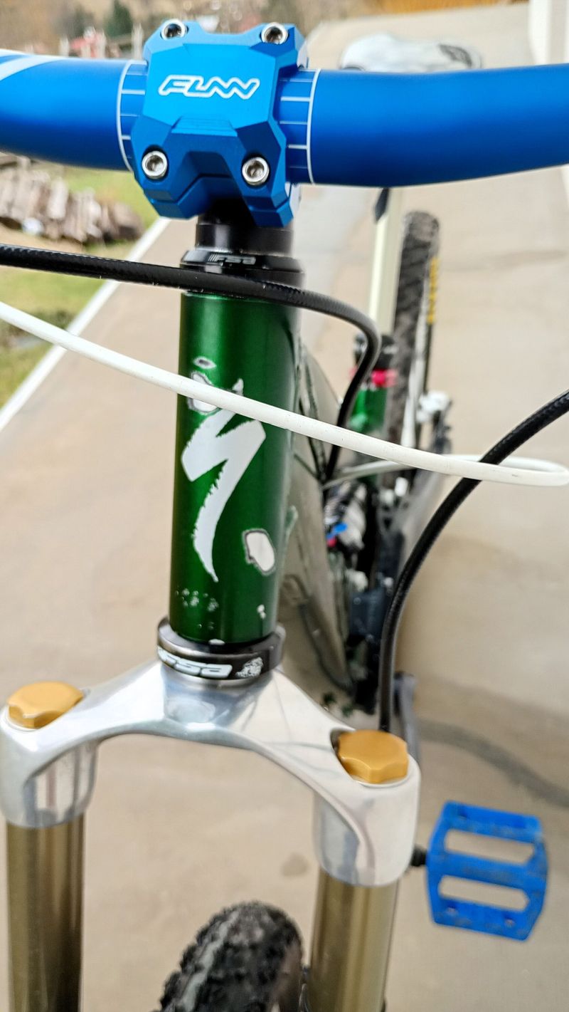 Dětské enduro Specialized BigHit Grom