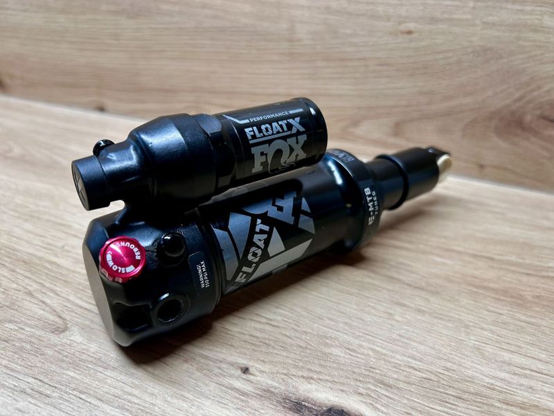 Tlumič Fox Float X, 205x65mm Trunnion