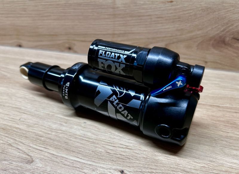 Tlumič Fox Float X, 205x65mm Trunnion