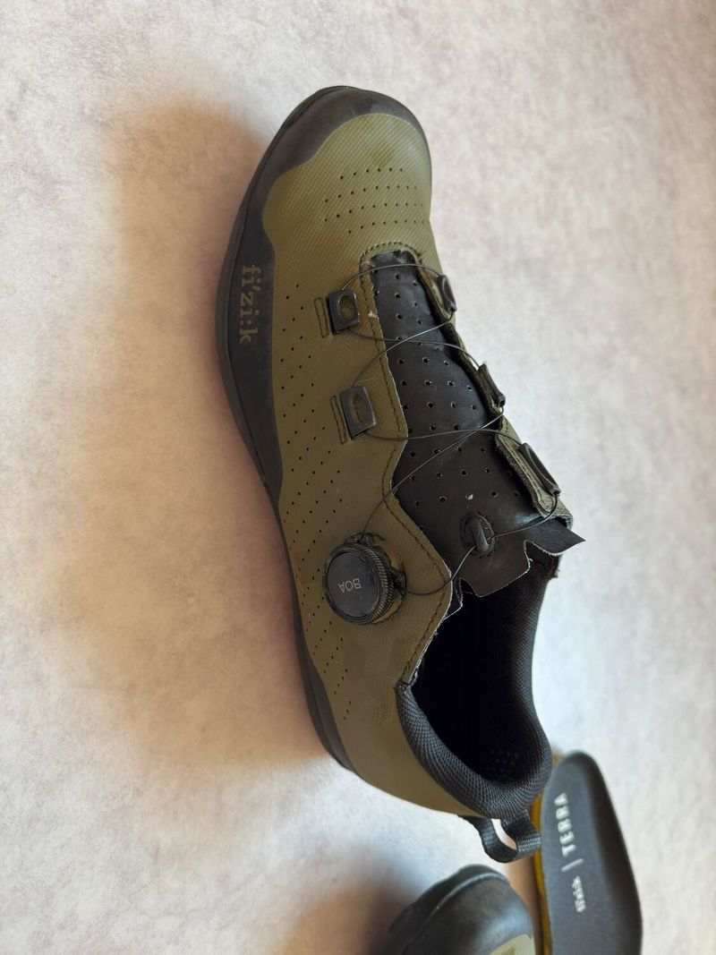 Fizik tretry Tarra Atlas army 44