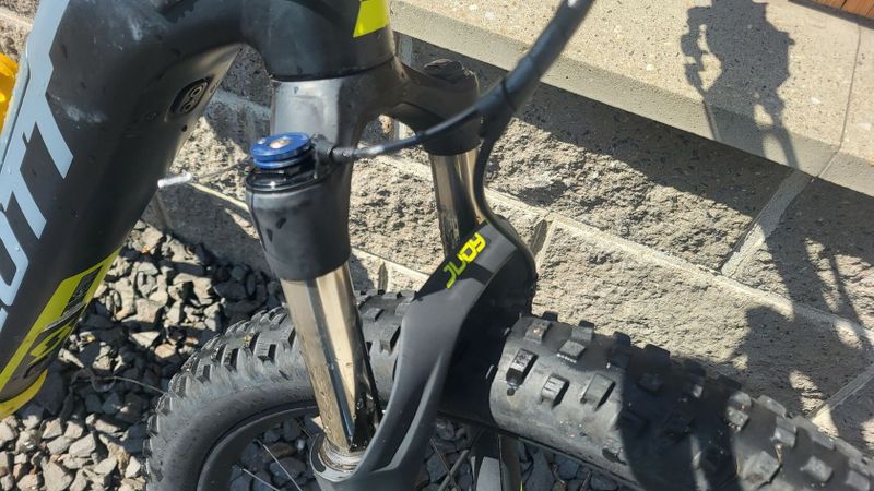 Prodám elektrokolo Scott E - Scale 920